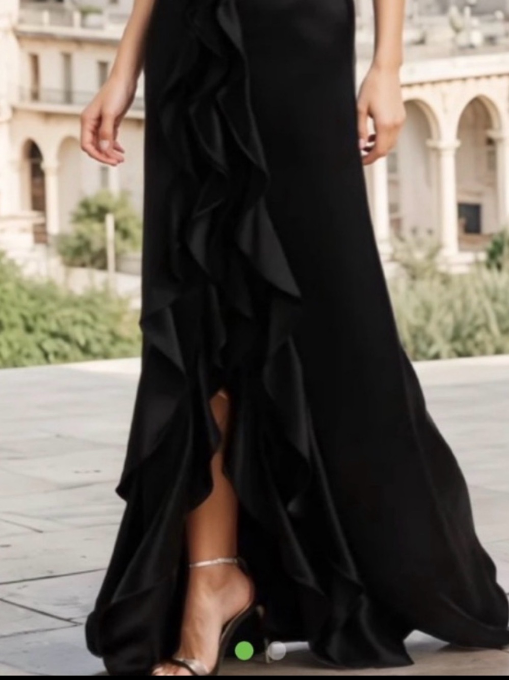 Alice + olivia Black Gown (satin) Evening Dress - Picture 9 of 9